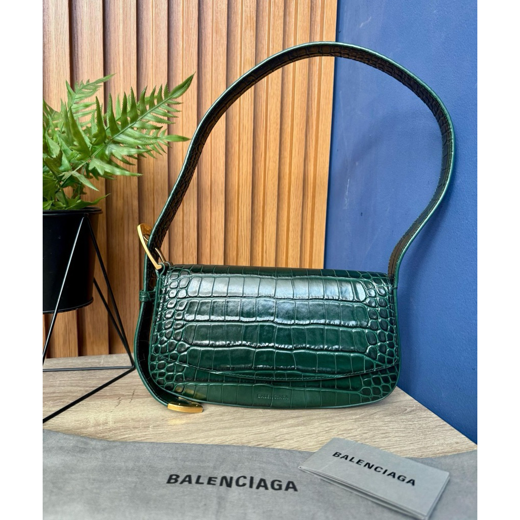 preloved balen green original