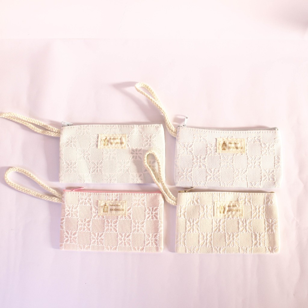 

TEMPAT PENSIL BAHAN MTF WRN MIX