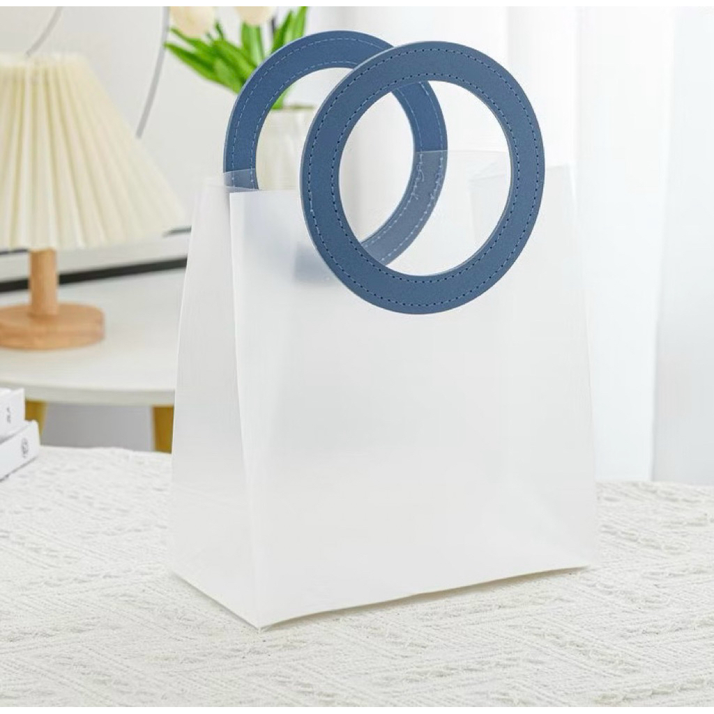 

Tas Mika PP Doff Polos | Goodie Bag | Tas Hampers | Tas Souvenir Doff Polos Tali Warna Bulat