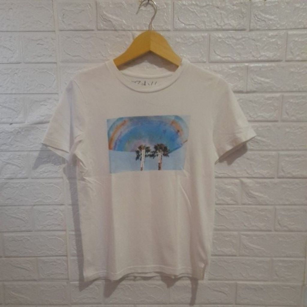 kaos anak remaja GU size M/LD 90 PL