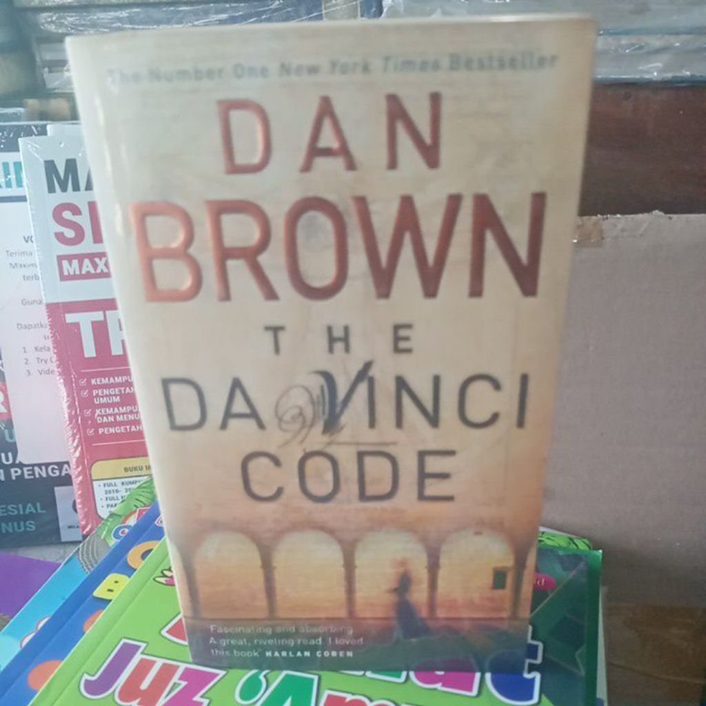 buku novel original dan brown the DA Vinci code bekas pakai