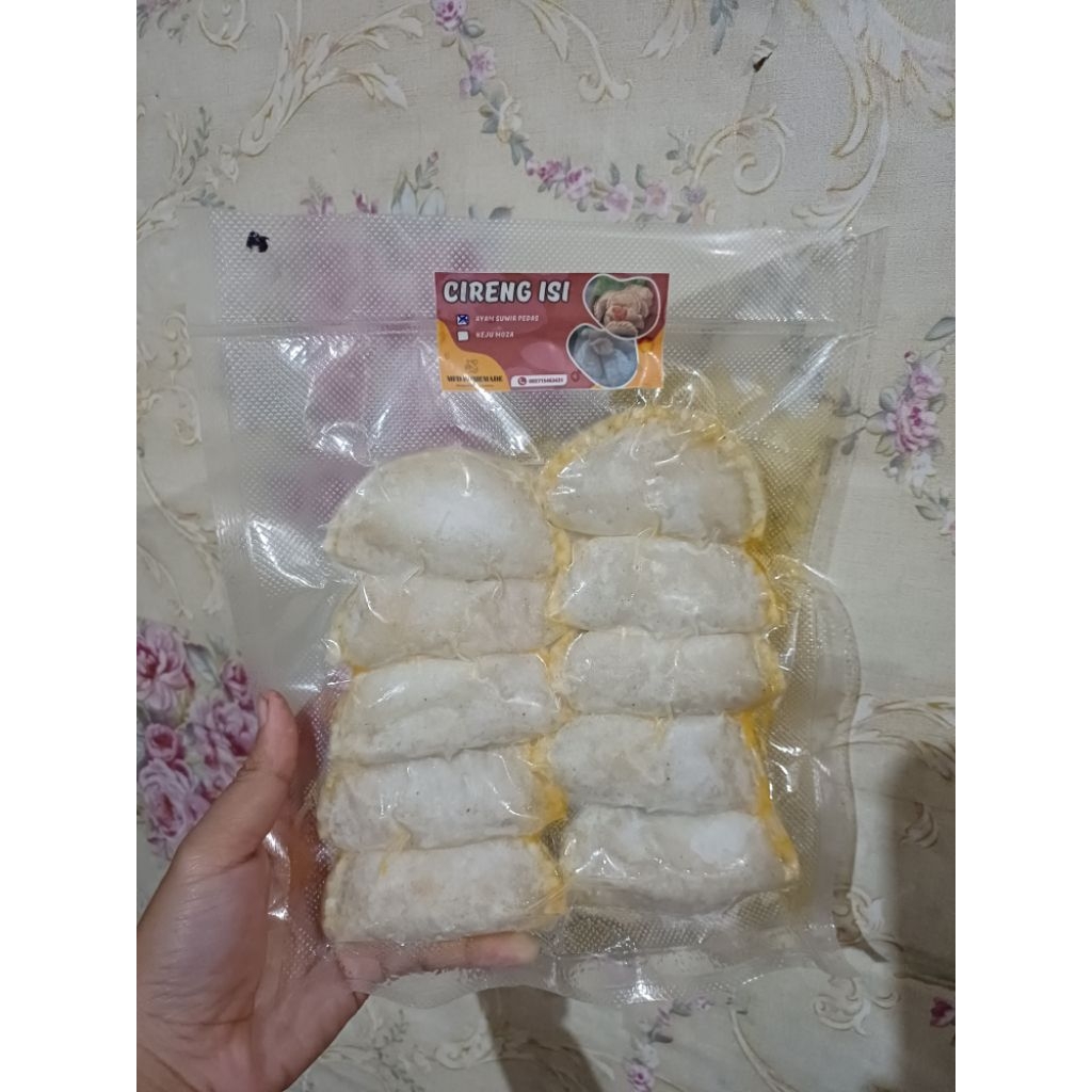 

Cireng Isi Ayam Pedas