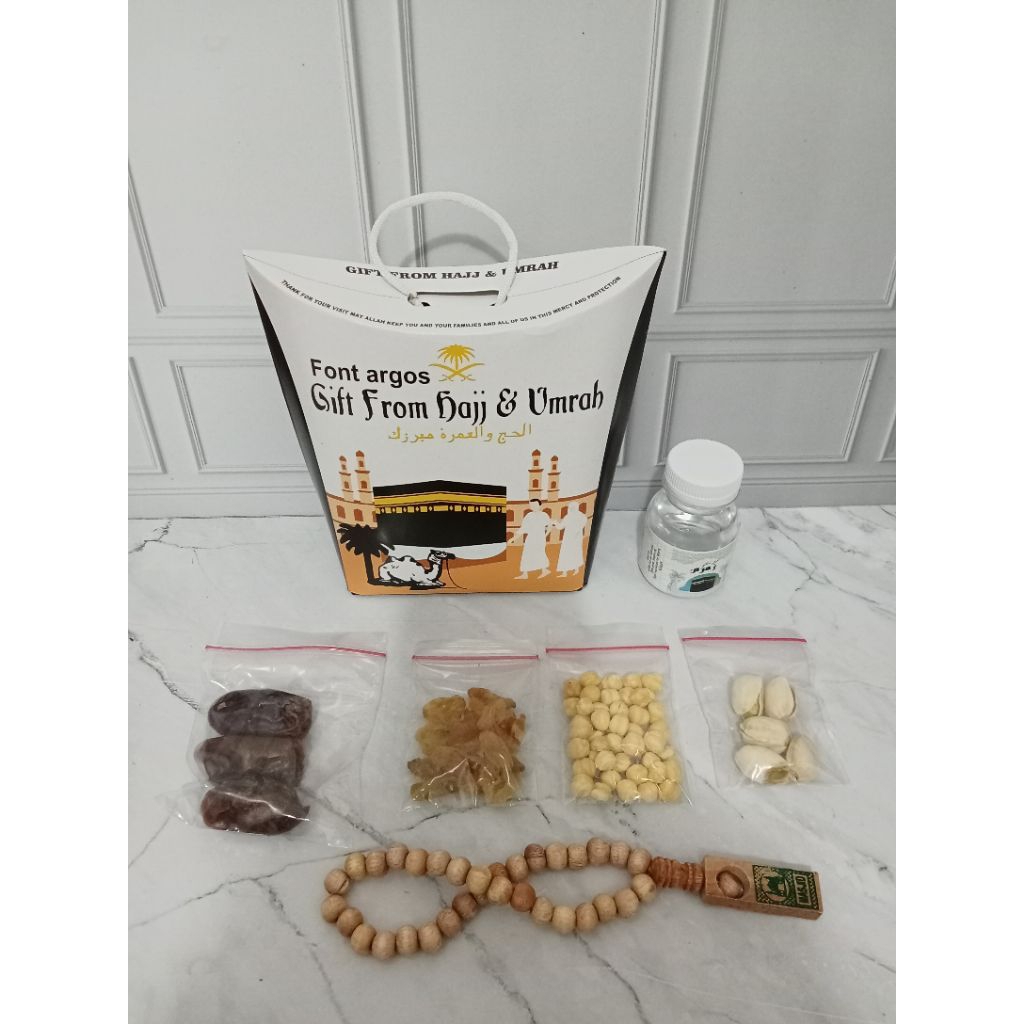 

Paket oleh oleh haji dan umroh tasbih kayu + pistachio / hampers souvenir makanan khas arab