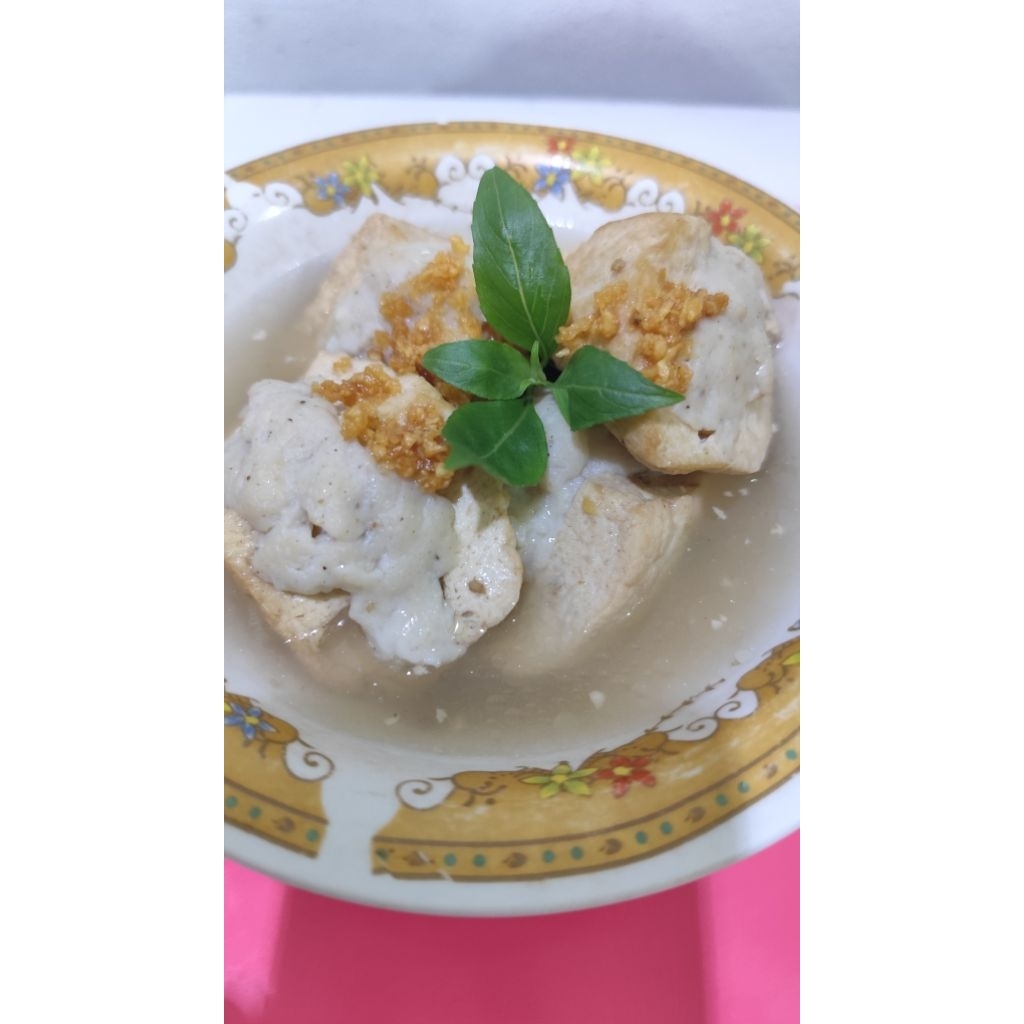 

Tahu isi bakso ikan tenggiri original / nyong theu fu bakso ikan free kuah masakan kalimantan