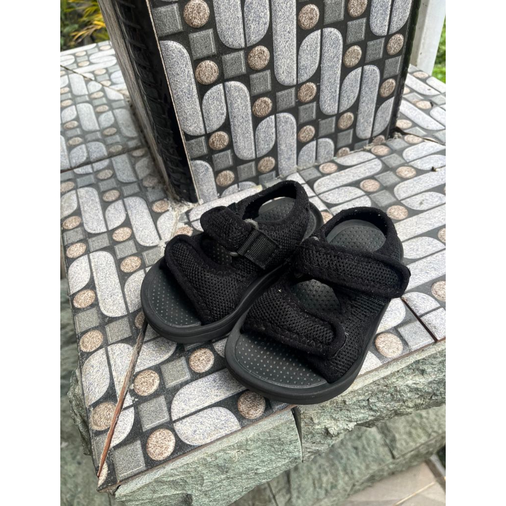 preloved sandal mario anak
