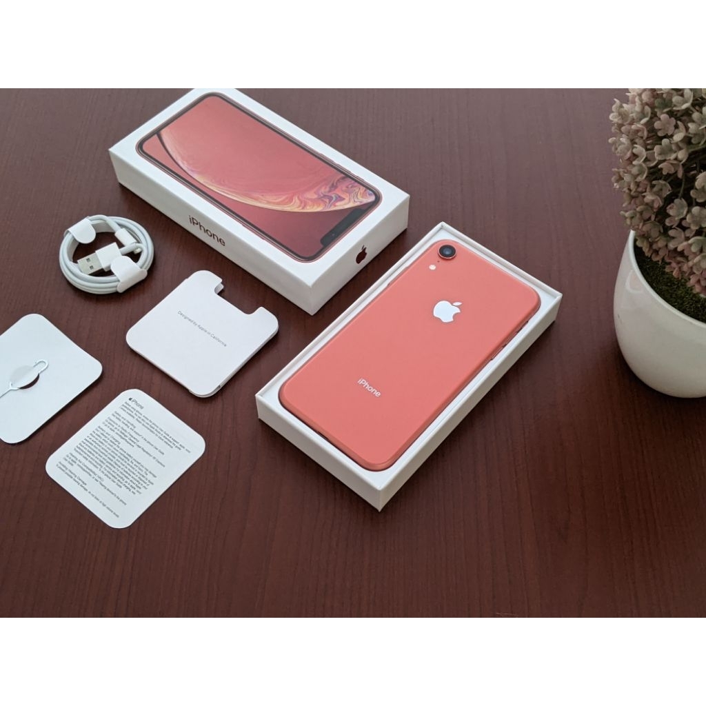 IPHONE XR 64 GB IBOX/BEACUKAI FULLSET SECOND_CORAL