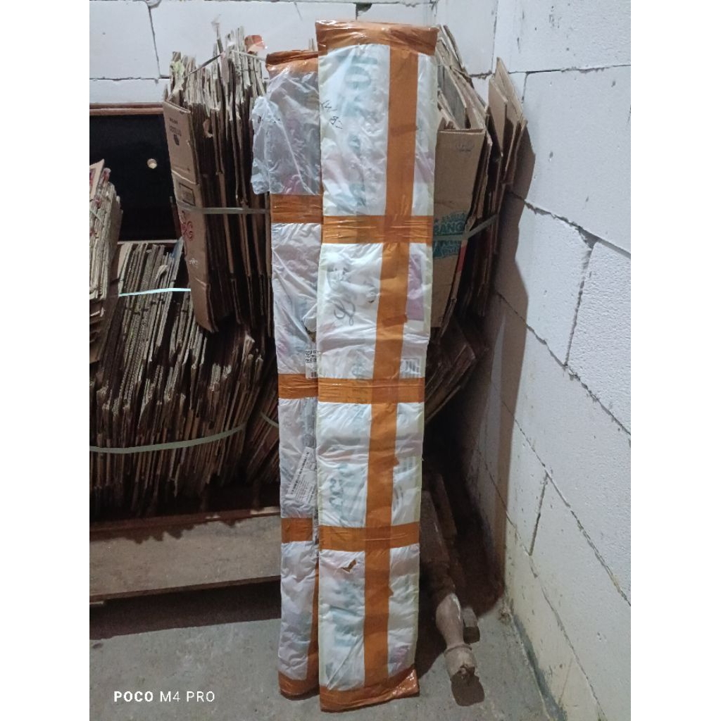 

kardus packing plastik 1meter lebih warna bisa milih