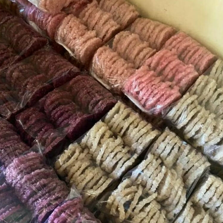 

Rengginan ketan asli 1 pack isi 30 pcs