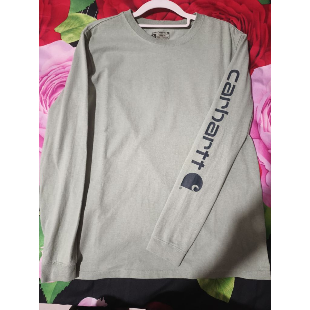 Carhatt Long sleeve Spellout