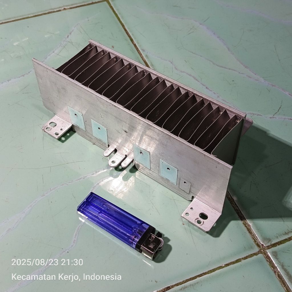 heatsink pendingin transistor Toshiba / Sanken