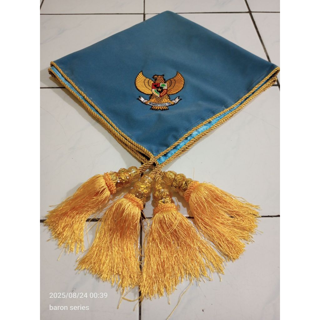 

TAPLAK / ALAS Baki Upacara BENDERA & Pramuka variasi tambang dan Bandulan