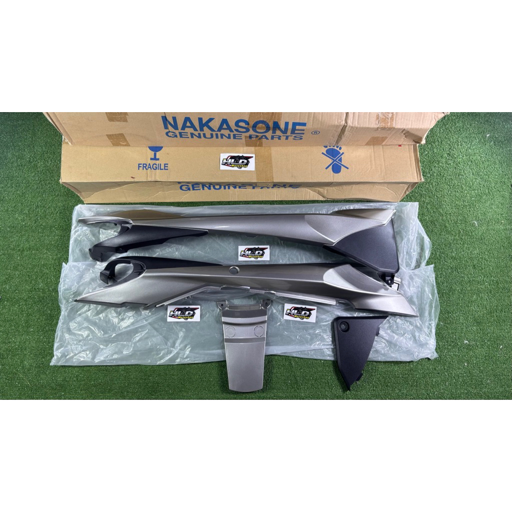Body Samping Plus Pet Bodi Belakang RXZ Catalyzer RX-Z New Warna SILVER Import Malaysia
