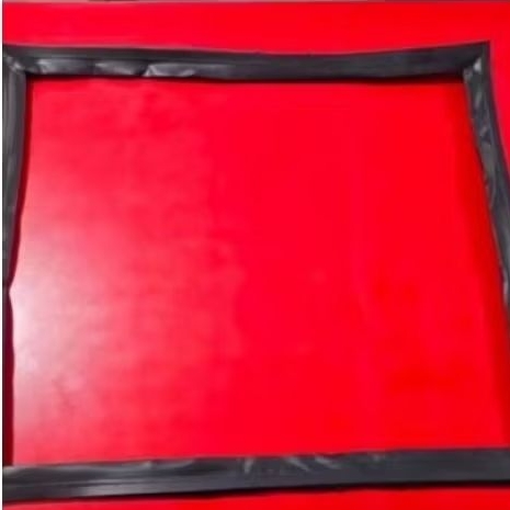 KARER KULKAS 2 PINTU ATAS POLYTRON PRM 431 (51x44) HITAM