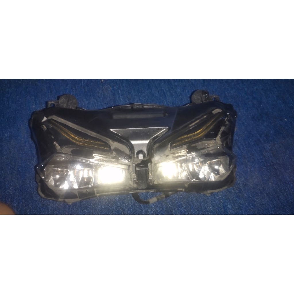 lampu depan reflektor headlamp pletor led honda CBR250rr cbr250 cbr 250rr original