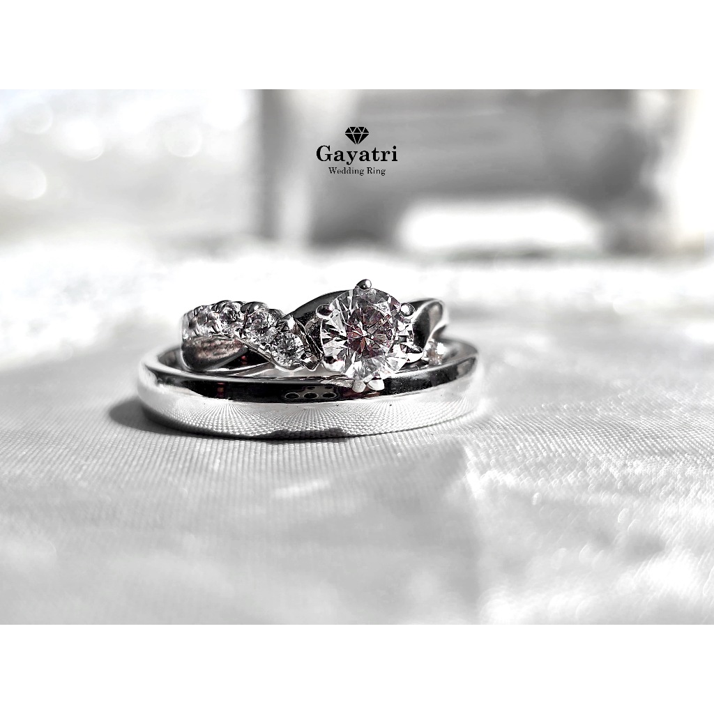 Cincin Kawin Tunangan Solitaire Wanita & Polos Pria Silver 925 | Gayatri Wedding Ring