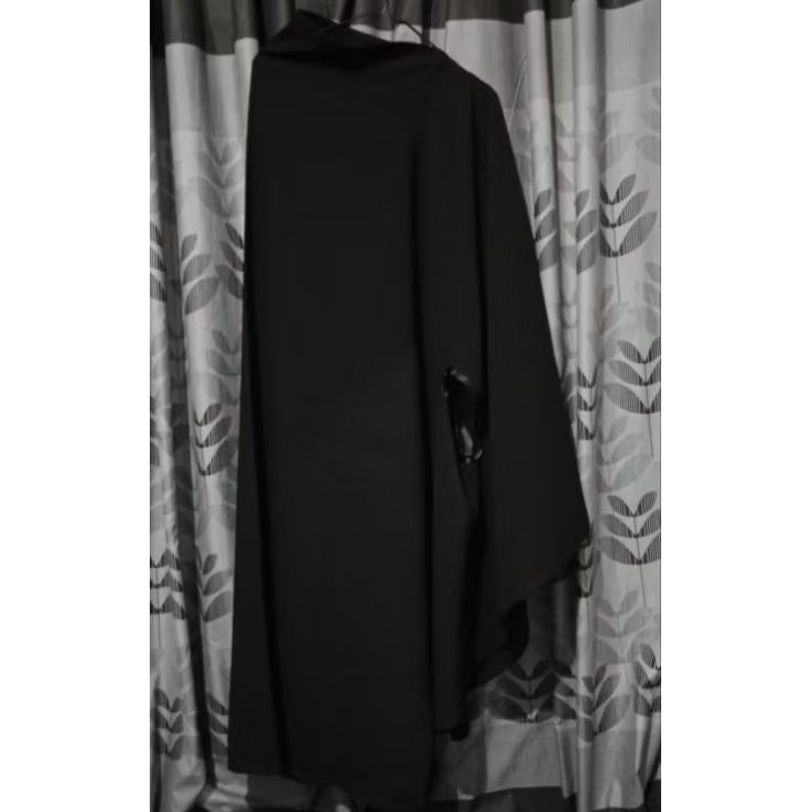 Preloved Khimar Nonpet Bolongan Bisban