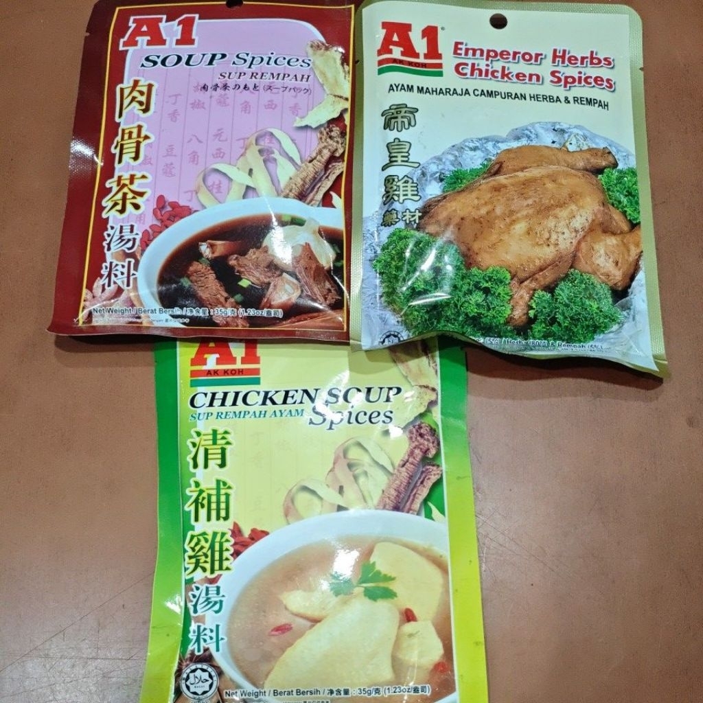 

A1 CHICKEN SOUP, BAKUTTEH DAN EMPEROR CHICKEN