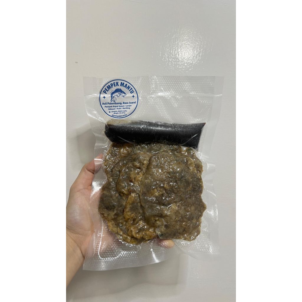 

Pempek Kulit Tenggiri Premium - Isi 5 pcs