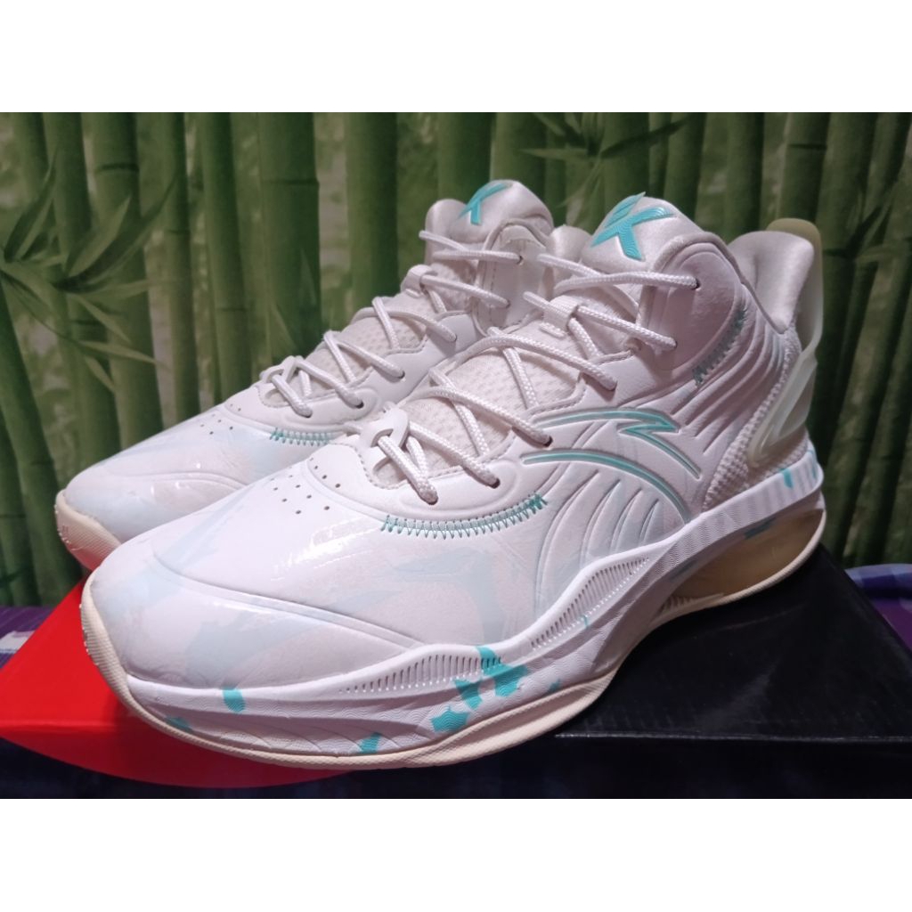 Sepatu Basket Anta KT3 White Blue Team