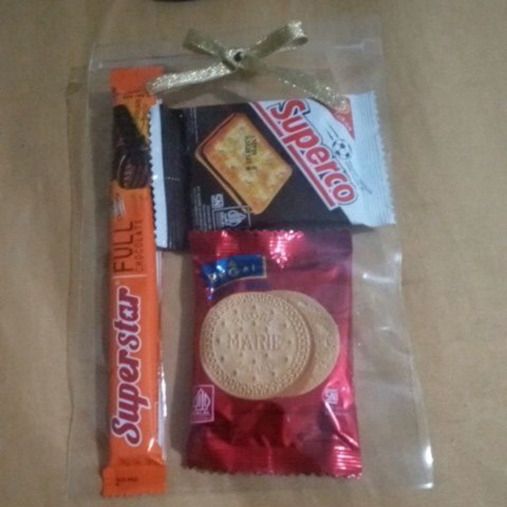 

Gift Snack/Hampers Snack