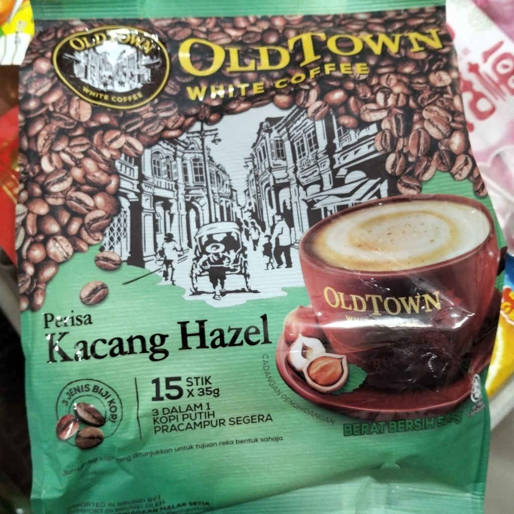 

Oldtown White Coffee Hazelnut