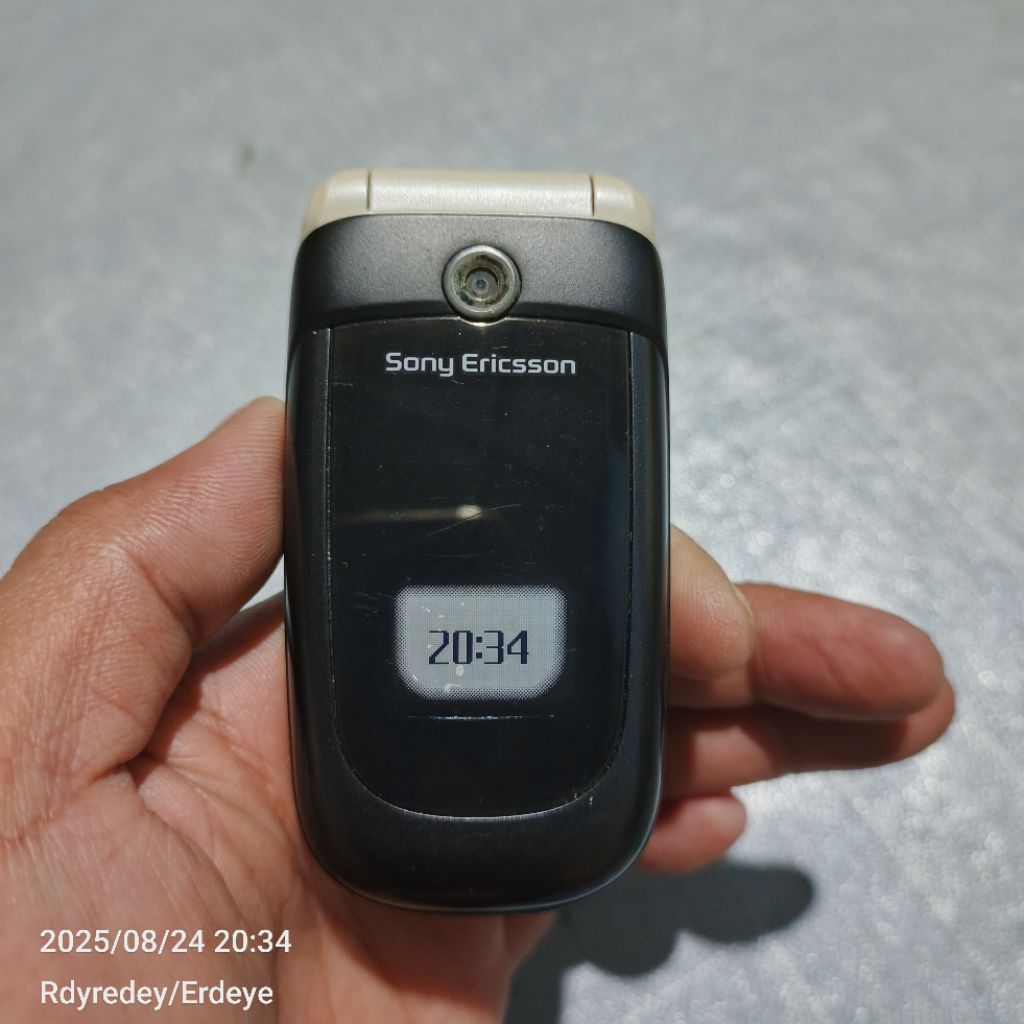 Hp Jadul Sony Ericsson Z310i