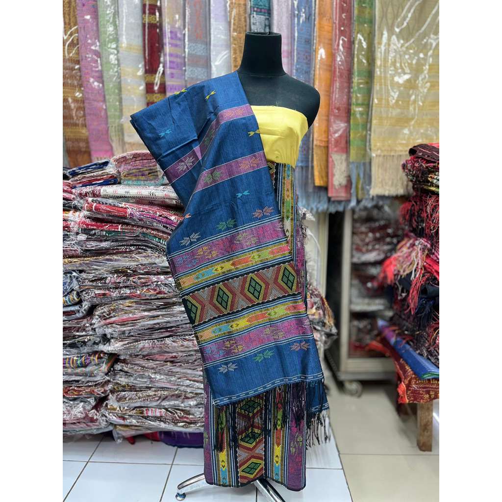 Songket Tarutung Motif Sadum Liris Semi Sutra Bahan Mewah