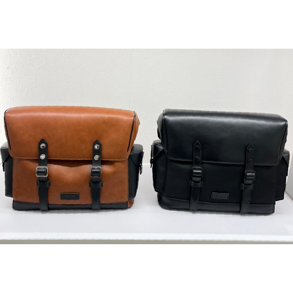3201601 Tas Messenger Pria Pedro Original