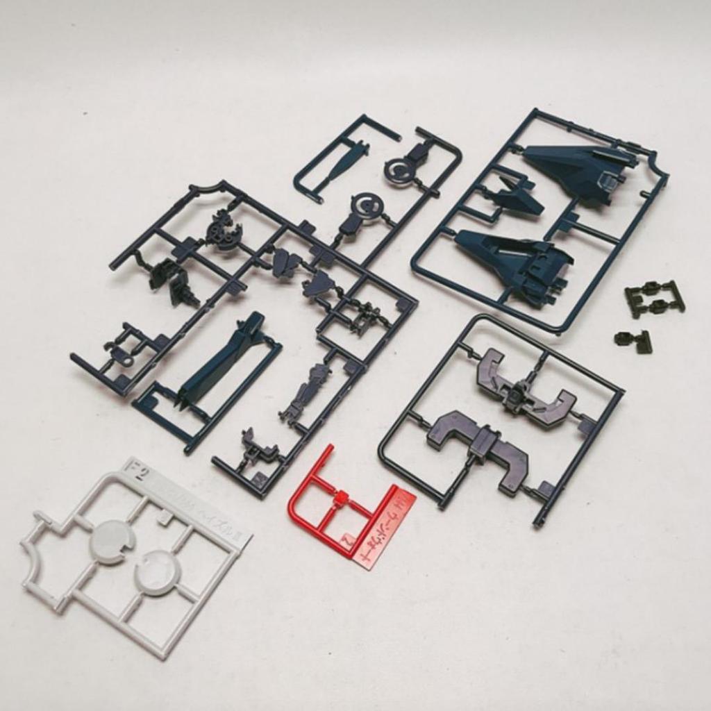XFS HG 1:144 model kit Hazel II Part Waist