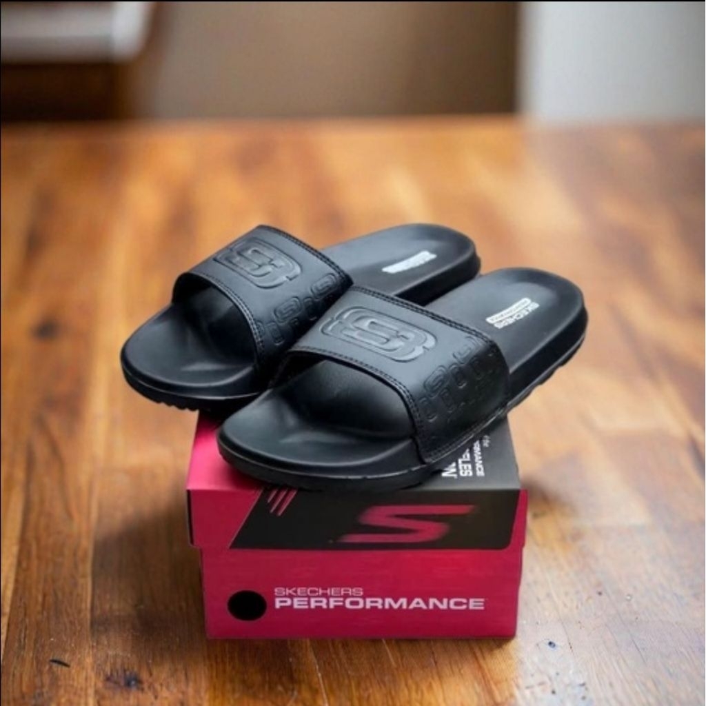 SENDAL SLIDE SLOP PRIA WANITA SKECHERS BLACK SANDAL DISTRO FULL EMBOSSE