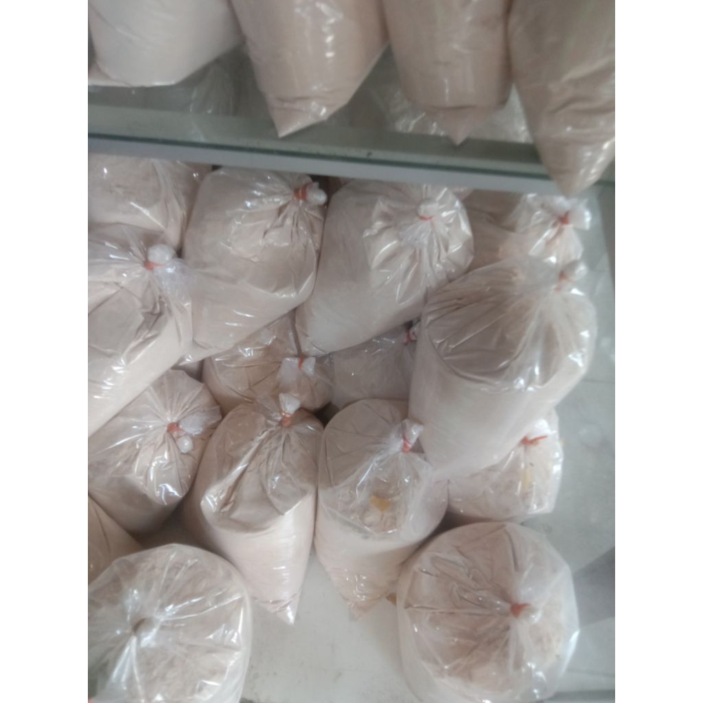 

TEPUNG SAGU RUMBIA KERING KHAS ACEH / TEUPUNG BEUREUNE SAGEE ACEH