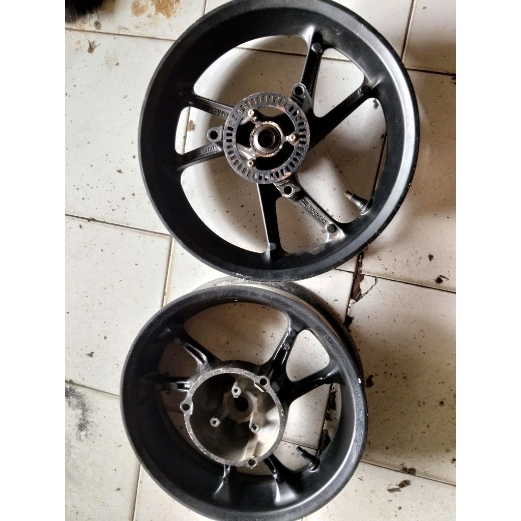 pelek recing origiinil n max bekas copotan