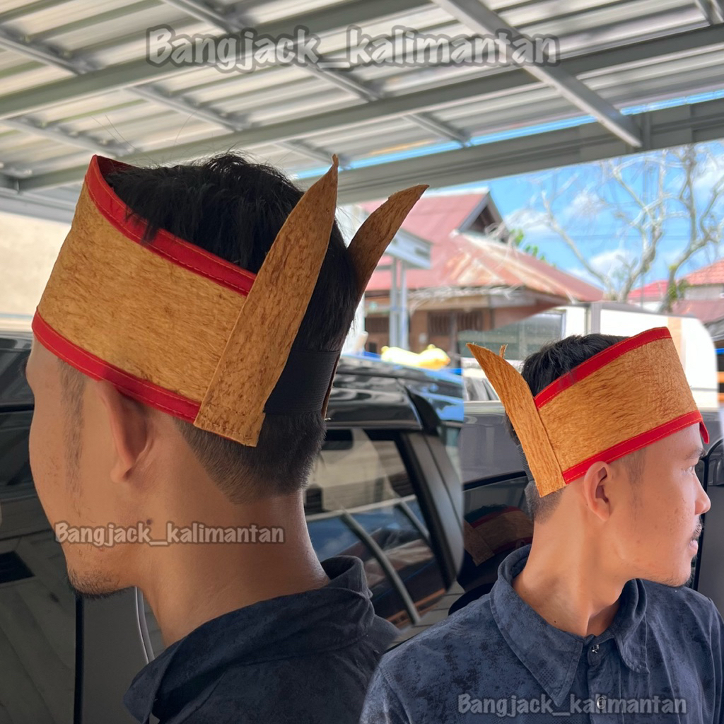 Topi Lawung Dari Kulit Kayu Topi Adat Dayak Kalimantan