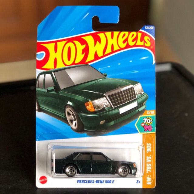 Hot Wheels Mercedes-Benz 500E