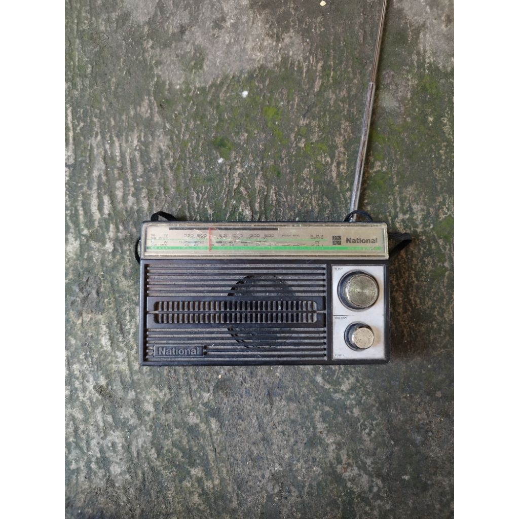 Radio jadul buat pajangan Nasional