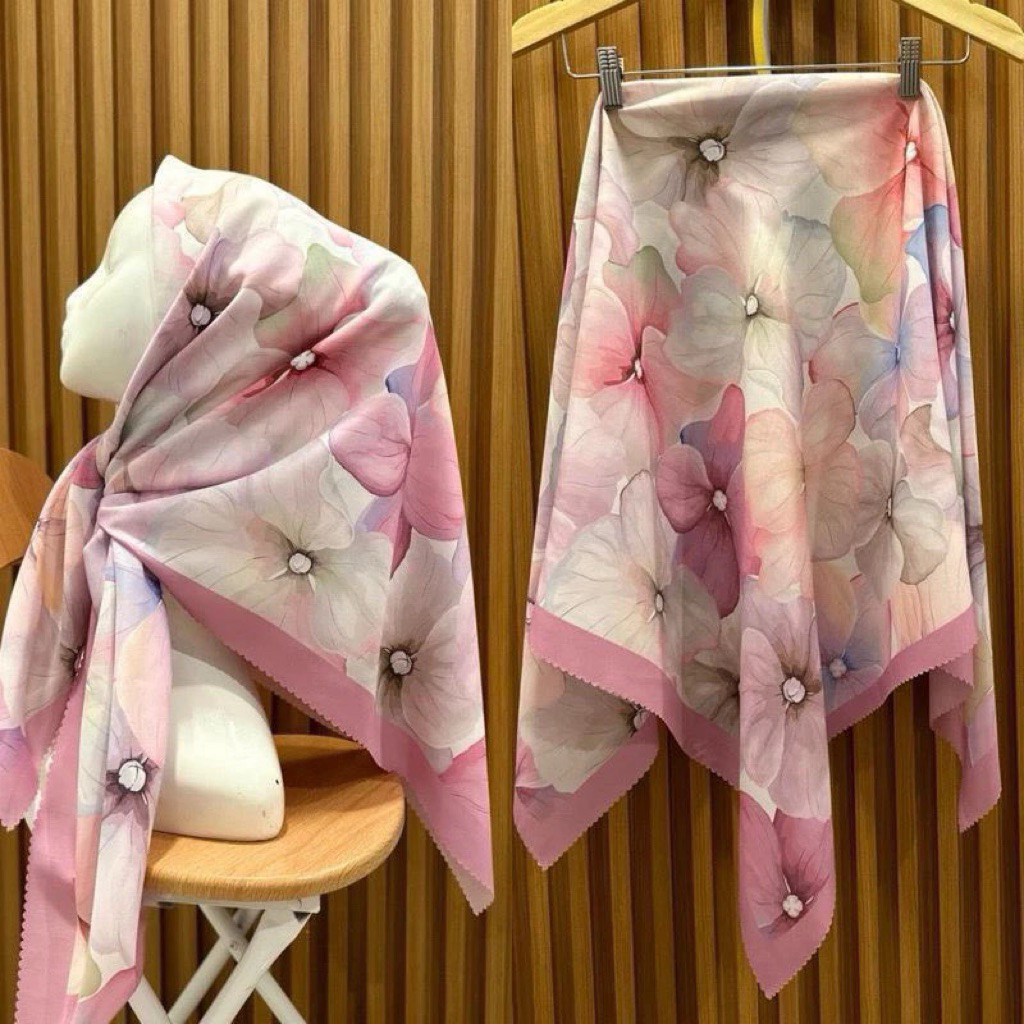 HIJAB VOAL MOTIF PRINTING PREMIUM SEGIEMPAT BUNGA PINK