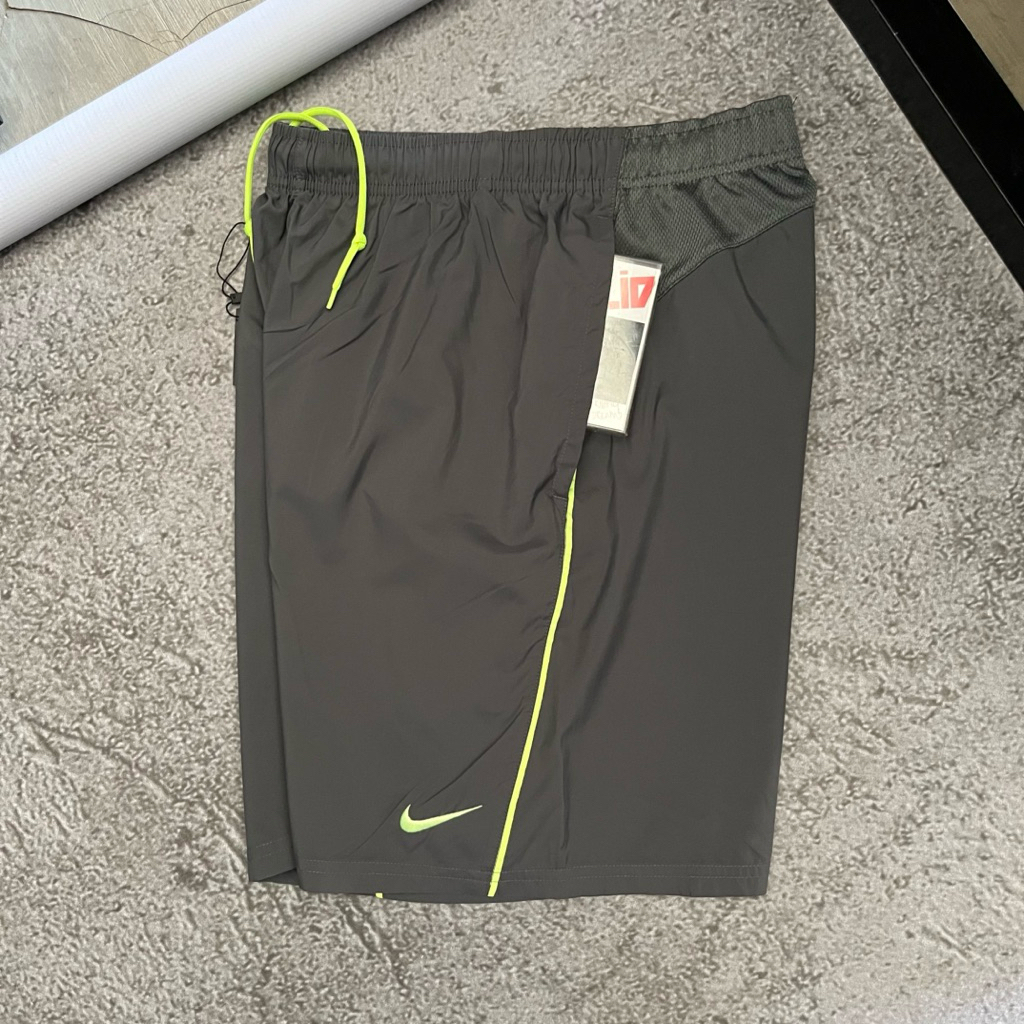 Celana pendek nike original