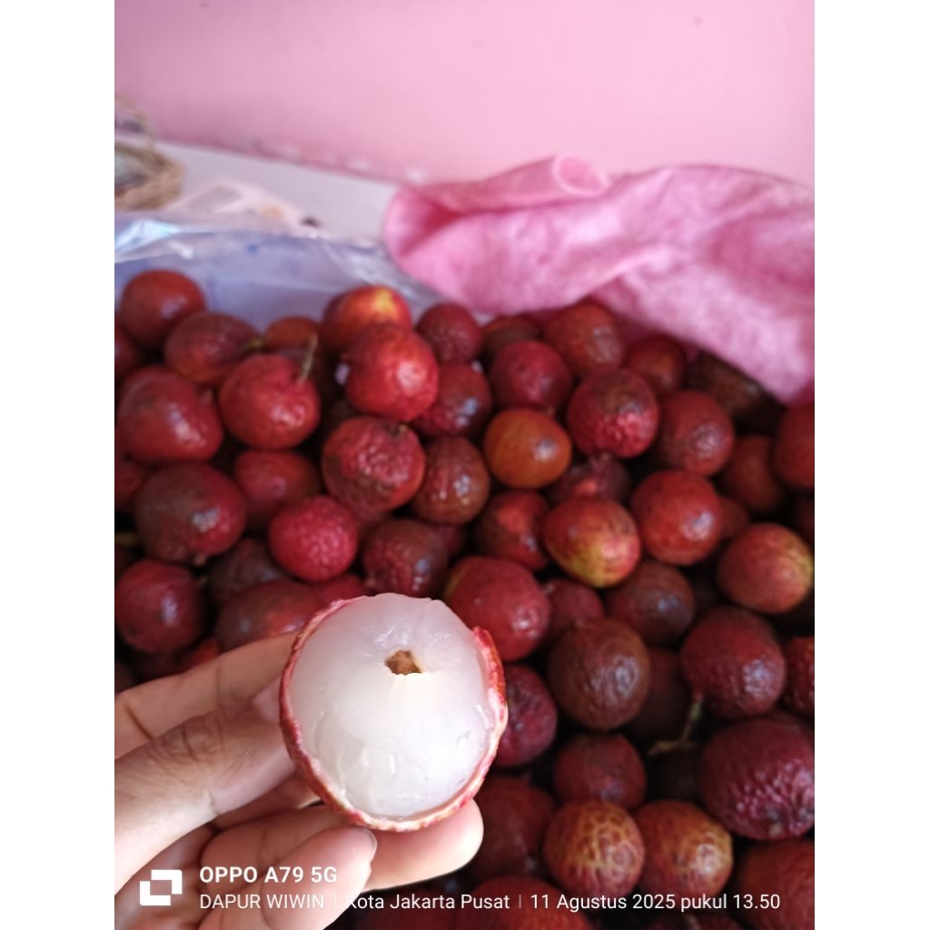 

PROMOOO leci merah 1kg