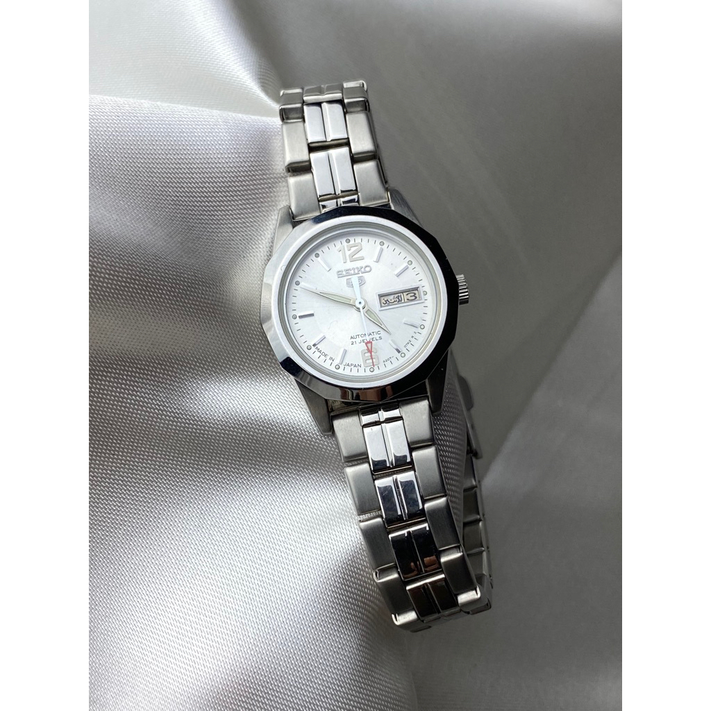 Seiko 5 Automatic 4207-02D0 Grey Dial Arabic Day Made in Japan Ladies