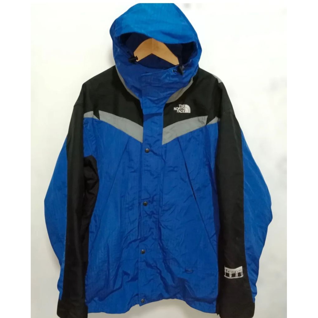 Vintage TNF EXTREME LIGHT
