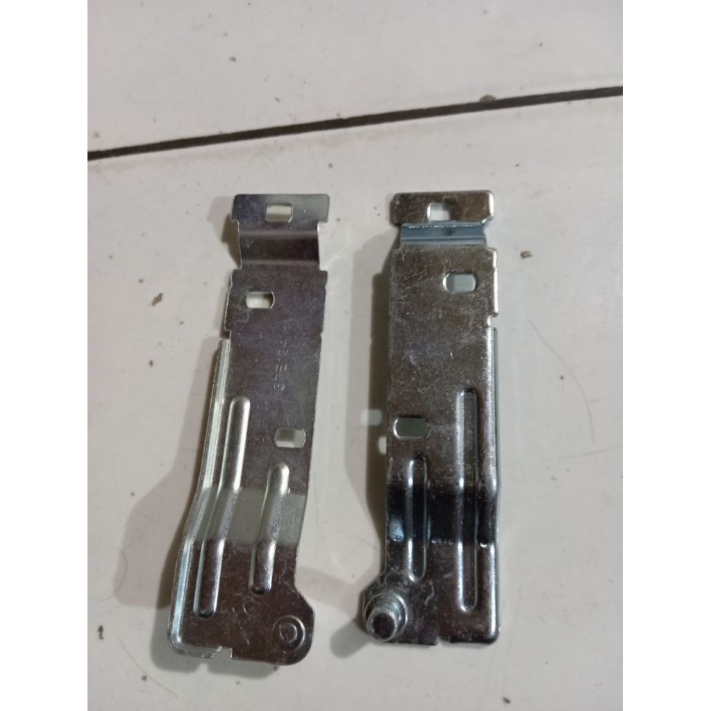 ENGSEL PINTU KULKAS POLITRON ATAS ORIGINAL