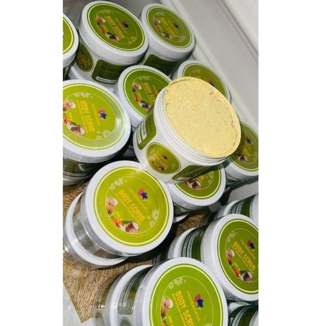 Body Scrub Lulur Membahana