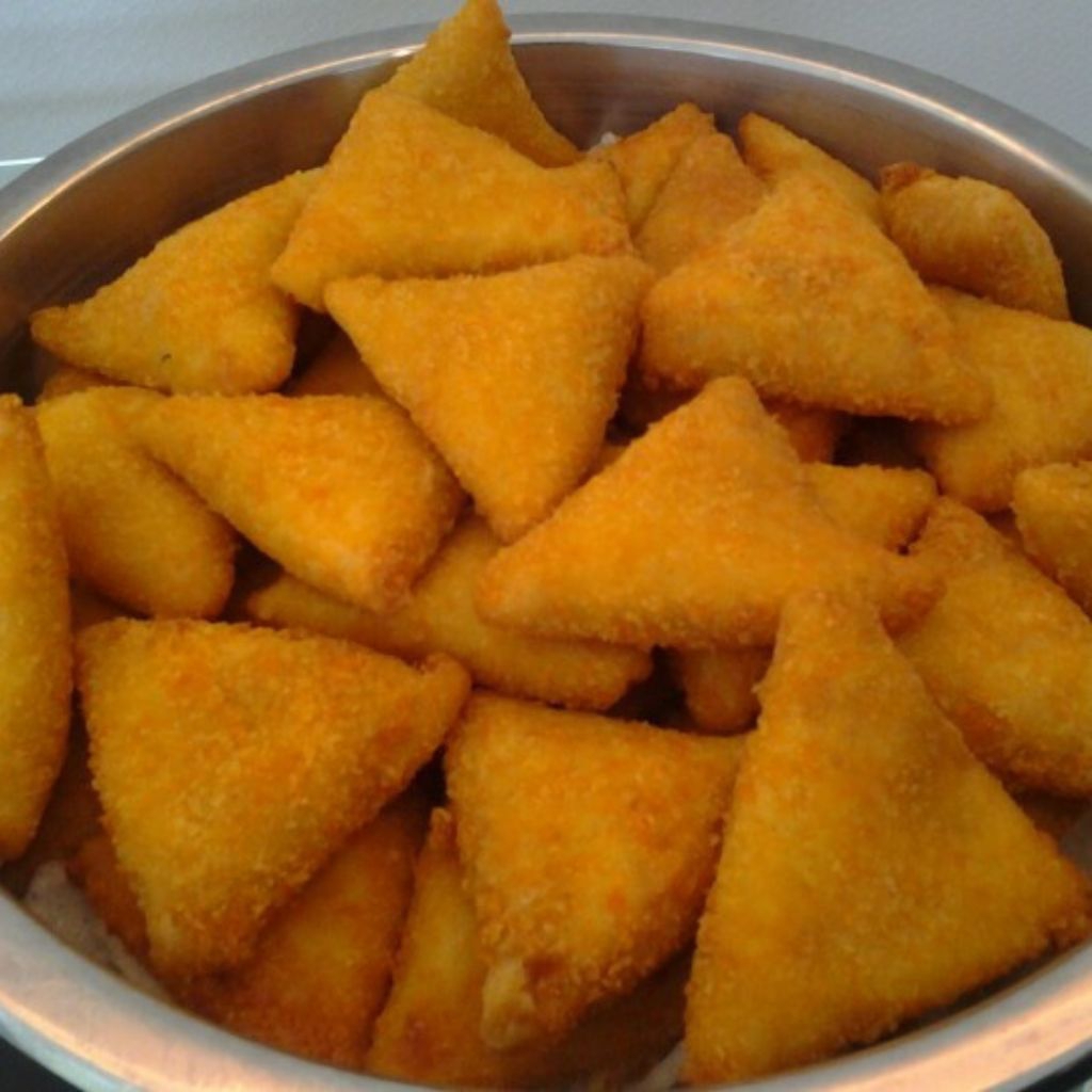 

risoles ragoot sayur mentah di vakum
