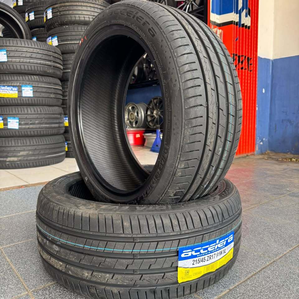 BAN MOBIL 215 45 R17 ACCELERA IOTA EVT - BAN MOBIL RING 17 UKURAN 215/45 R17