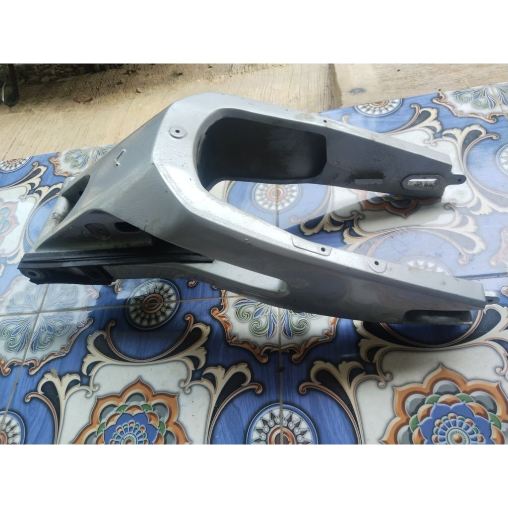 swing arm r15 v2 endurance