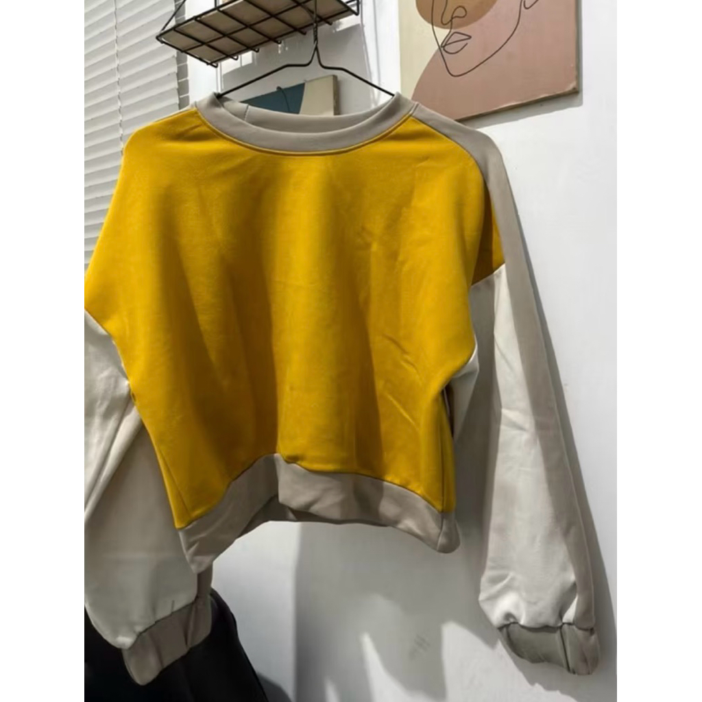 PRELOVED HOODIE WANITA CROP TOP BAHAN TEBAL