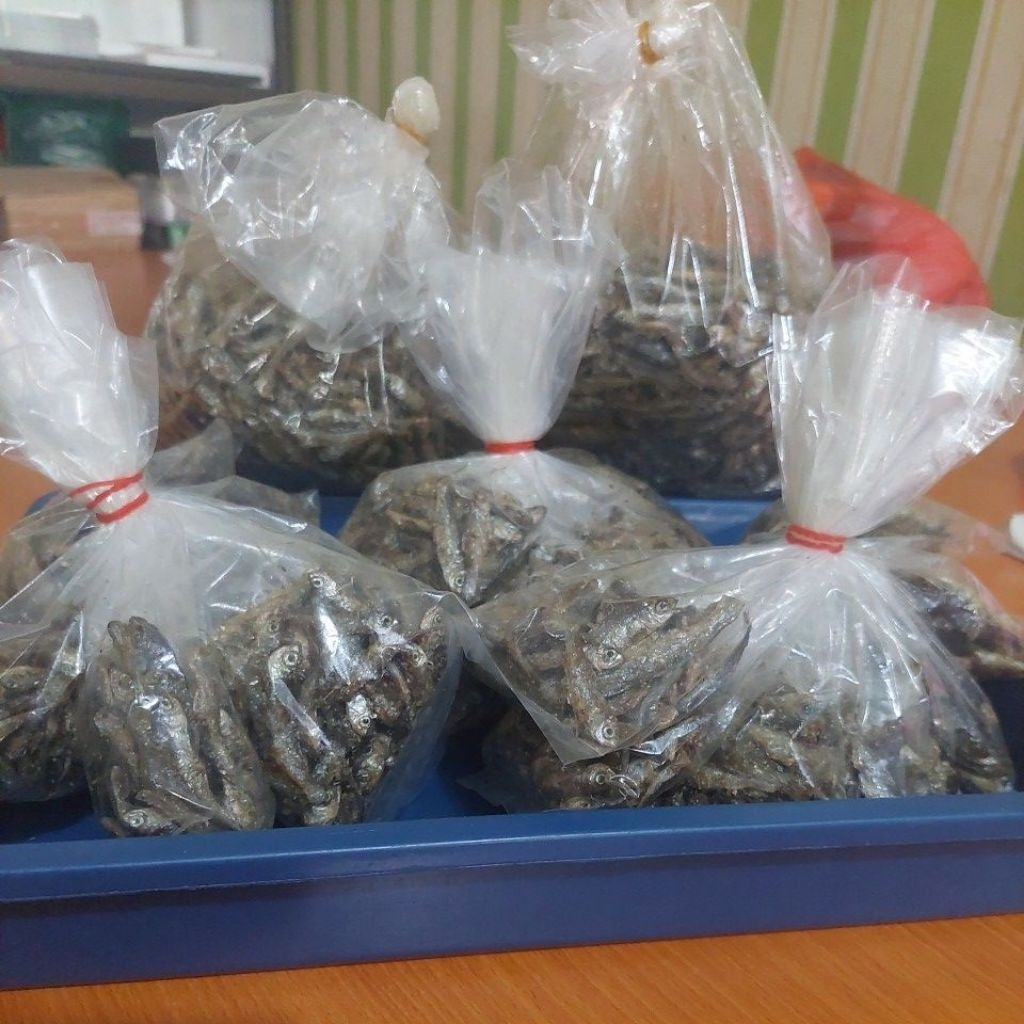 

ikan bilih goreng original asli danau singkarak