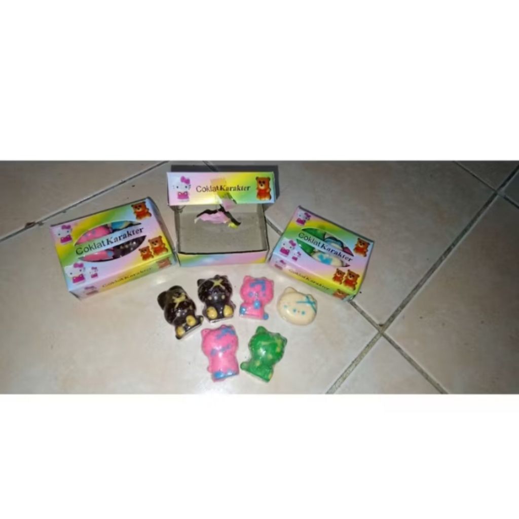 

Coklat karakter lucu 1 box isi 6pcs
