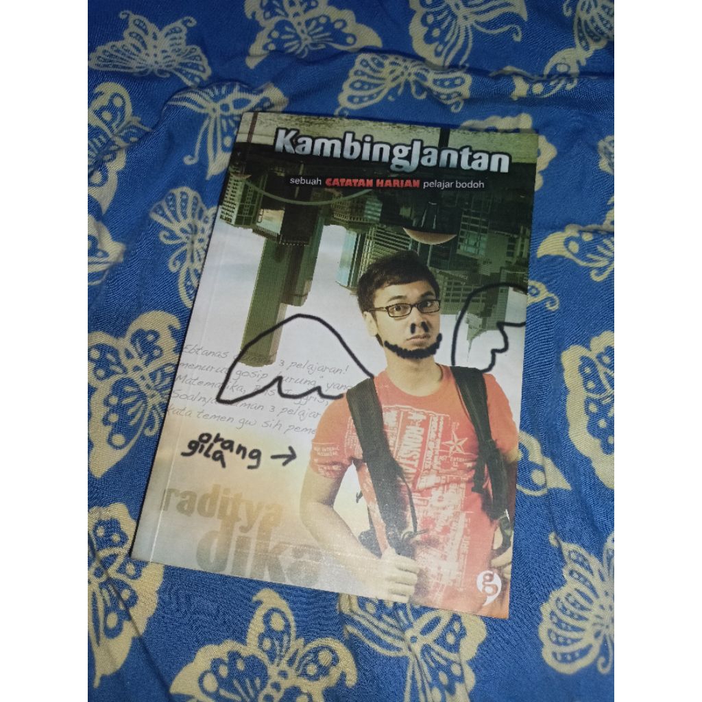 Novel Kambing Jantan Raditya