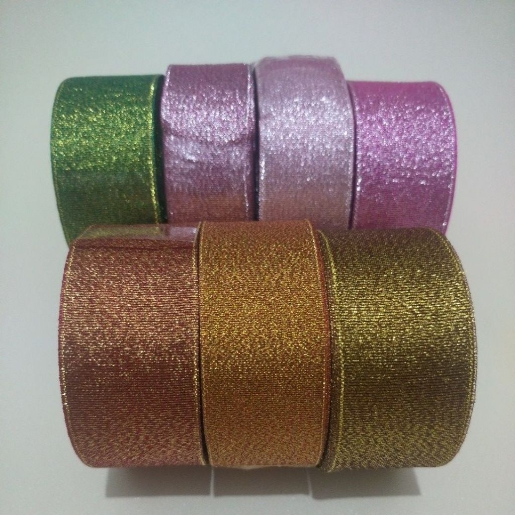 

Pita Gliter Warna 1½inc - ±4cm (20yard)